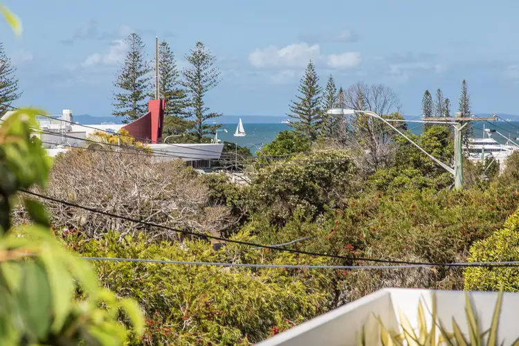 4/17 Downs Street, Redcliffe QLD 4020