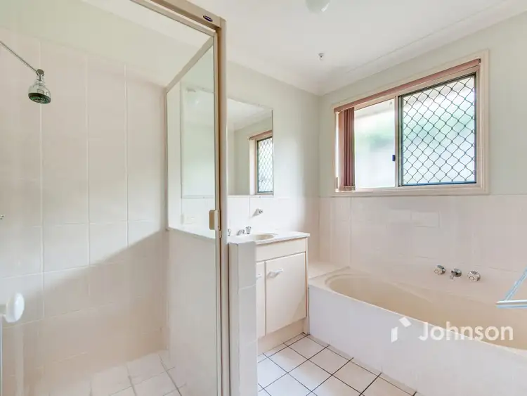 Fifth view of Homely house listing, 8 Karnak Court, Camira QLD 4300