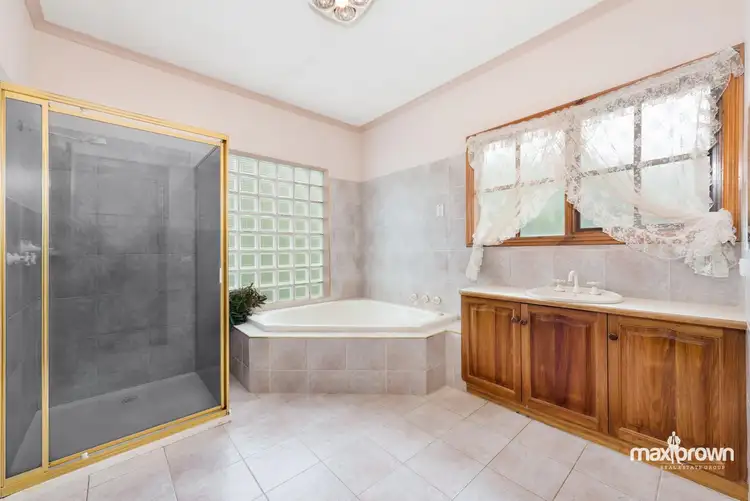 Fourth view of Homely house listing, 18 Ascalon Road, Montrose VIC 3765