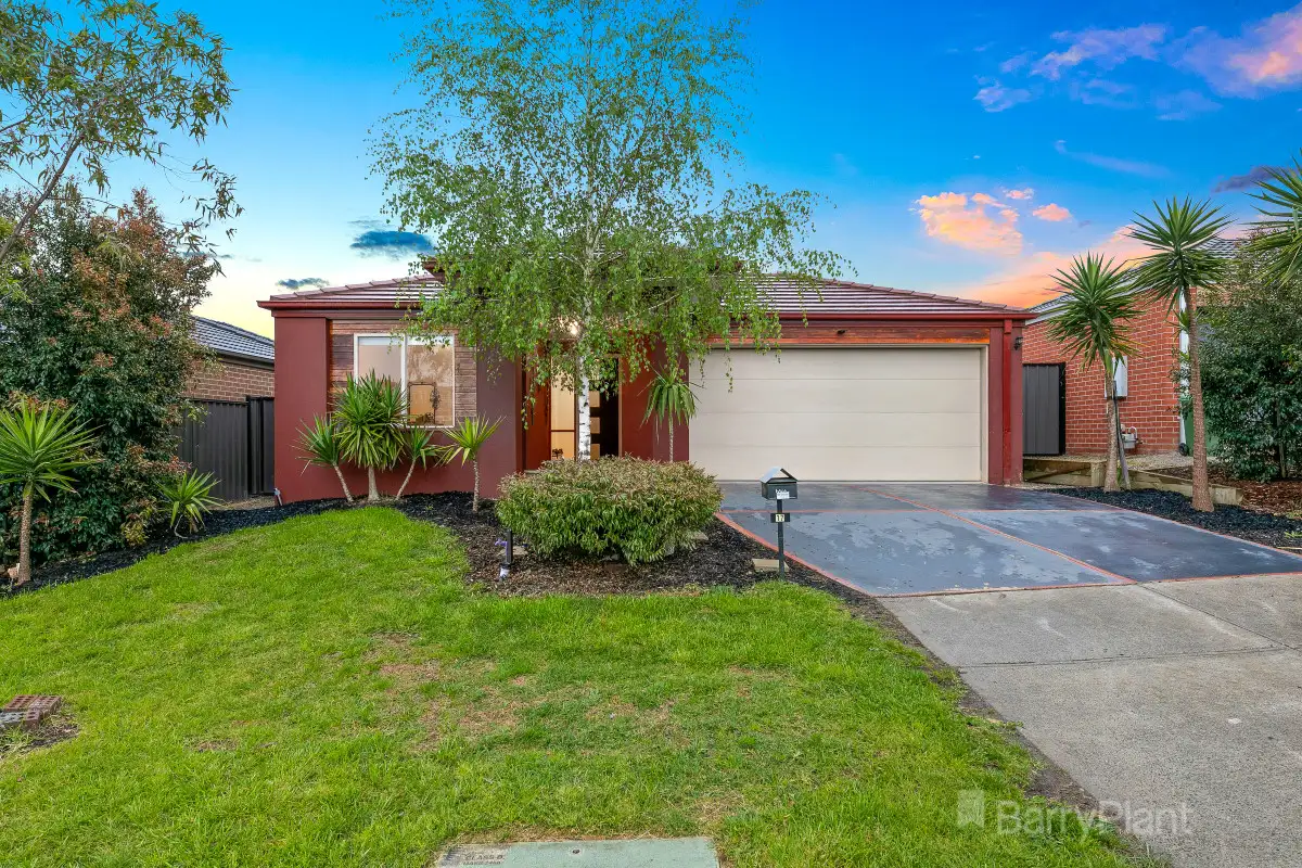 Main view of Homely house listing, 17 Pointer Drive, Pakenham VIC 3810
