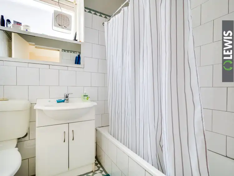 Sixth view of Homely apartment listing, 1/110 Ballantyne Street, Thornbury VIC 3071