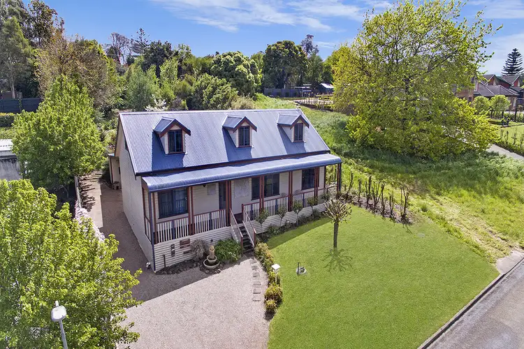 9 Palmer Street, Hamilton VIC 3300