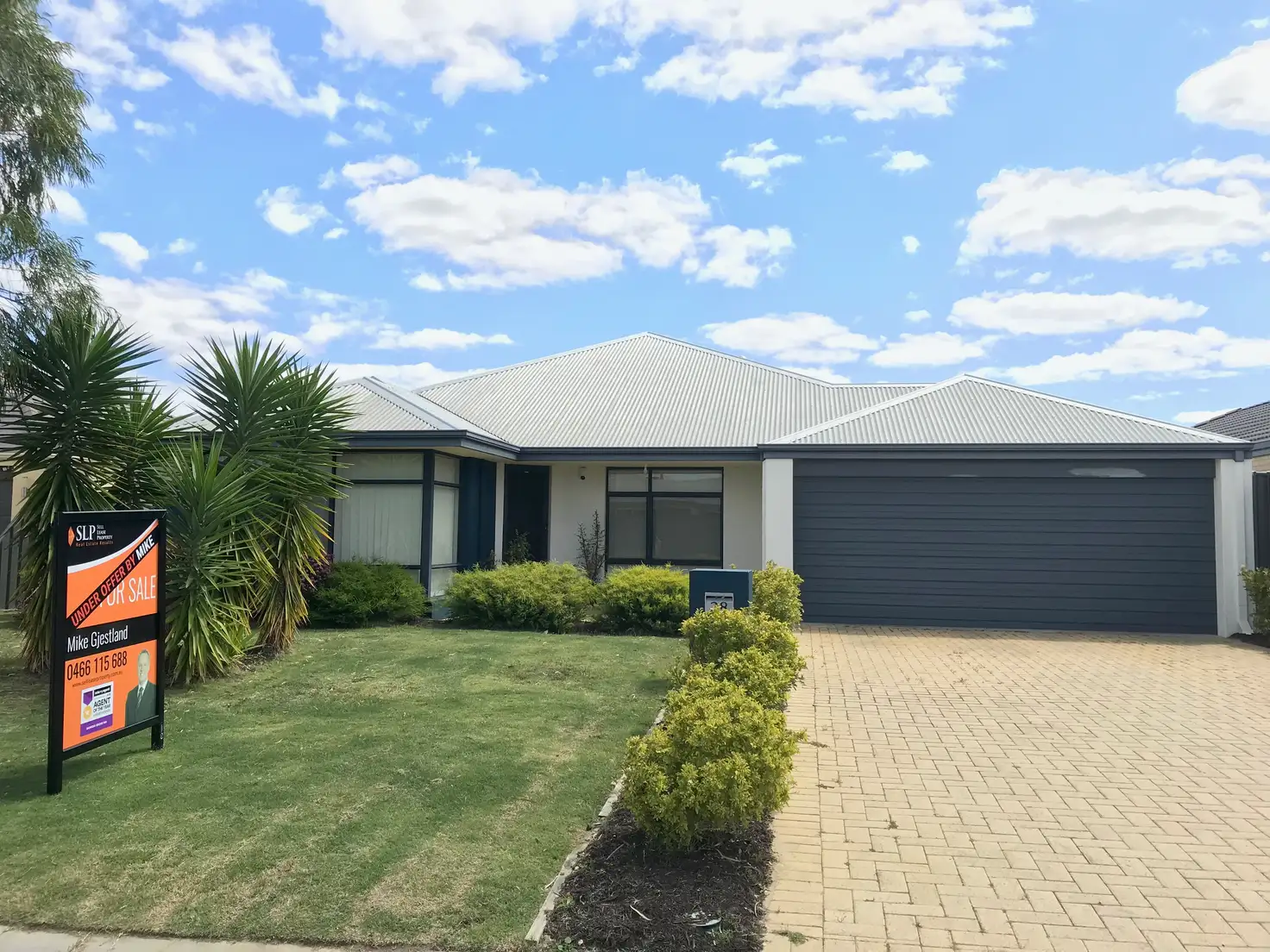 Main view of Homely house listing, 28 Oligantha Elbow, Banksia Grove WA 6031