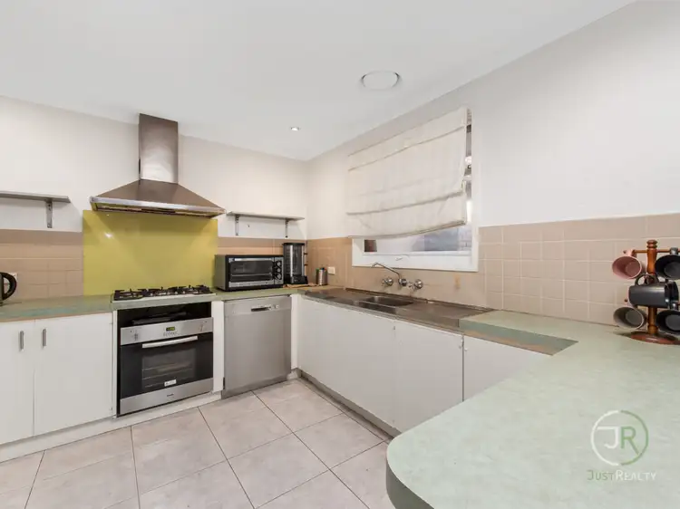 Third view of Homely unit listing, 8 Elaine Court, Cranbourne VIC 3977