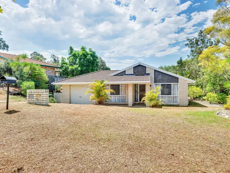 1 Harold Close, Sinnamon Park QLD 4073