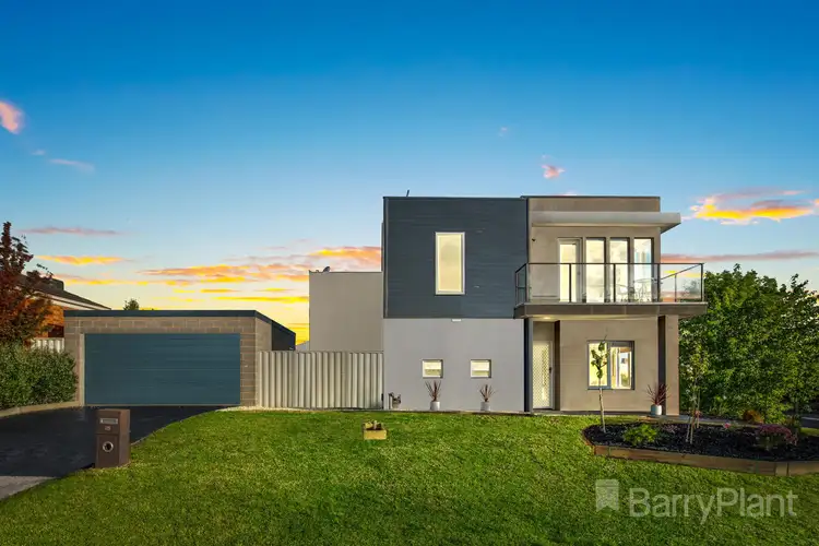 25 Eventide Rise, Pakenham VIC 3810