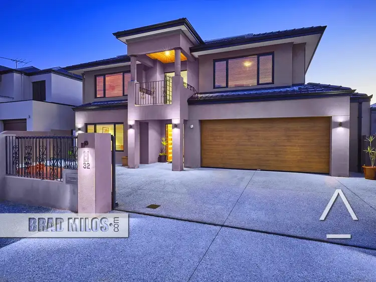 Second view of Homely house listing, 32 Hamelin Drive, Munster WA 6166