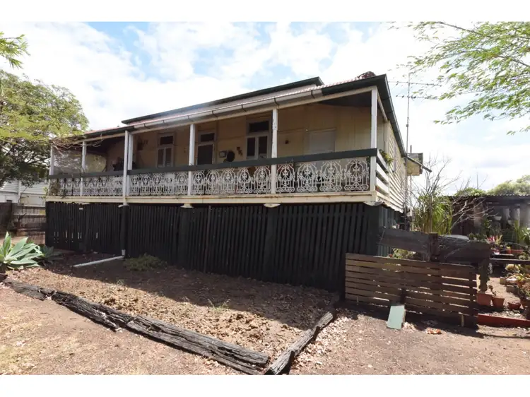 25 Old College Road, Gatton QLD 4343