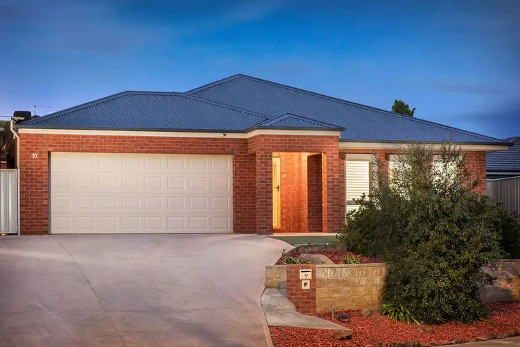 10 Mortimer Terrace, Leneva VIC 3691