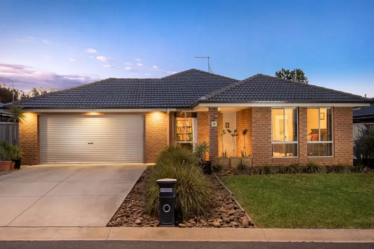 Main view of Homely house listing, 7 Macleay Court, Wodonga VIC 3690