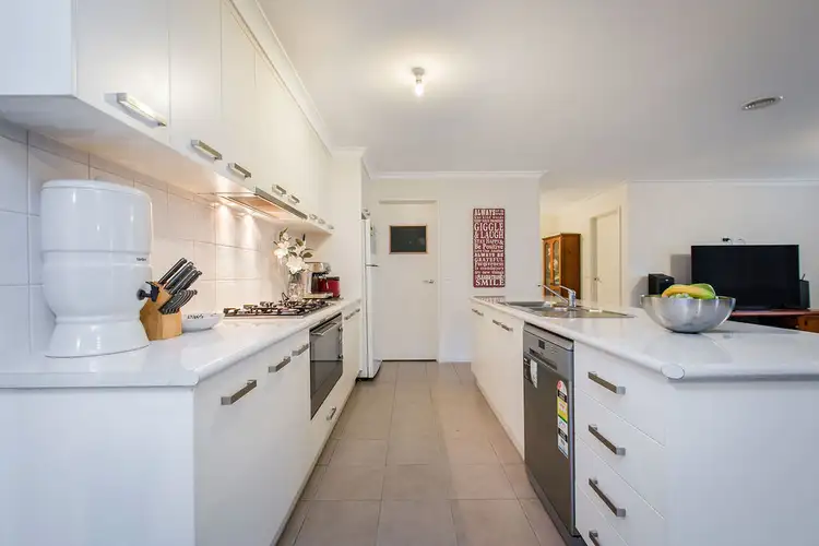 Third view of Homely house listing, 7 Macleay Court, Wodonga VIC 3690