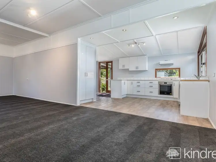 31 Scarborough Road, Redcliffe QLD 4020
