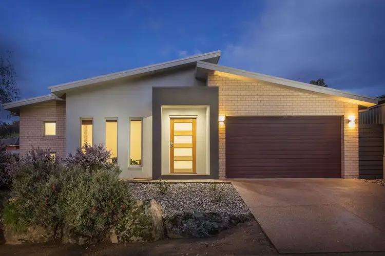 1 Mortimer Terrace, Leneva VIC 3691