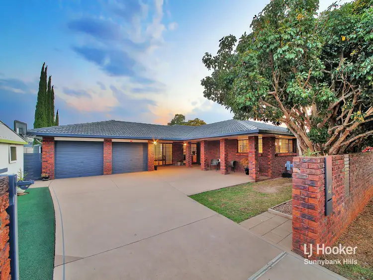 4 Hollyberry Street, Eight Mile Plains QLD 4113