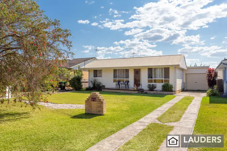 7 Richardson Street, Old Bar NSW 2430