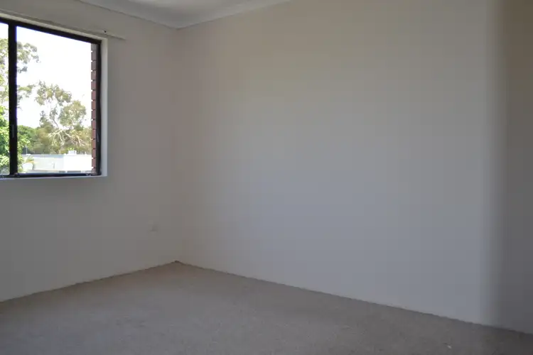 Seventh view of Homely apartment listing, 6/14 Oceanic Drive, Mermaid Waters QLD 4218