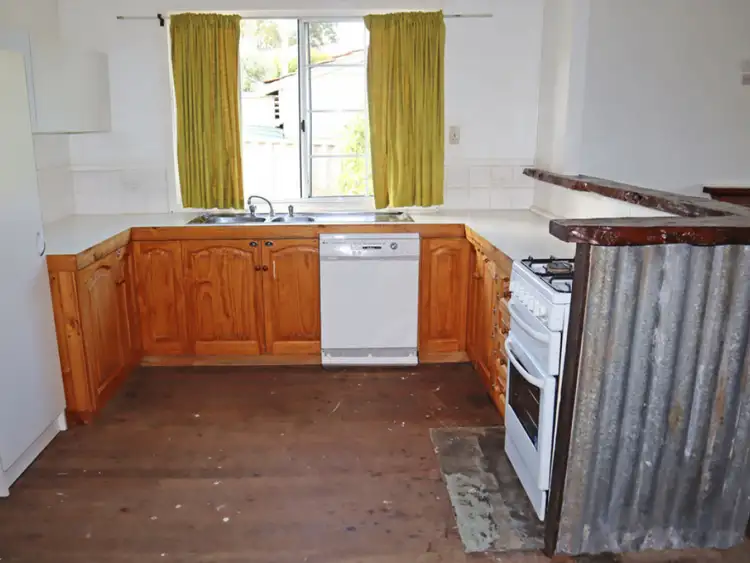 Fourth view of Homely house listing, 2 Carter Street, Nulsen WA 6450