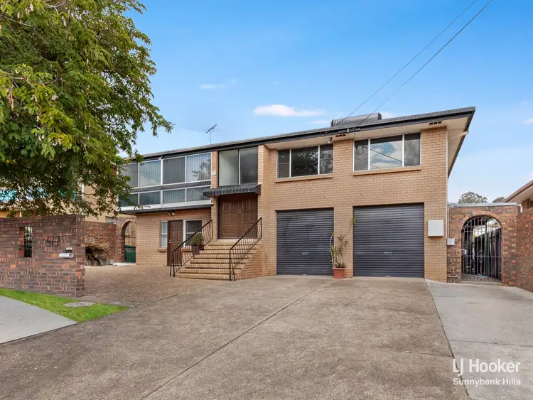 513 Broadwater Road, Mansfield QLD 4122