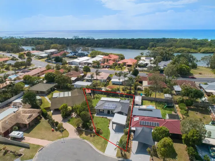 8 Carnarvon Court, Pottsville NSW 2489