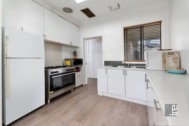Second view of Homely house listing, 30 Kanana Crescent, Wangaratta VIC 3677
