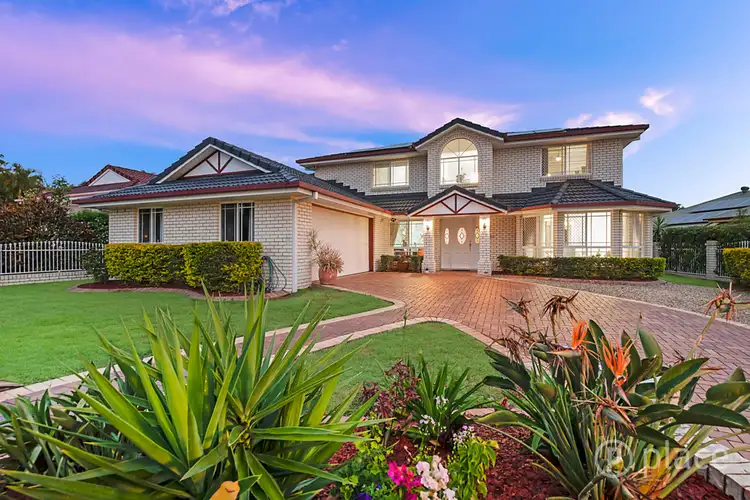 11 Torrens Place, Parkinson QLD 4115
