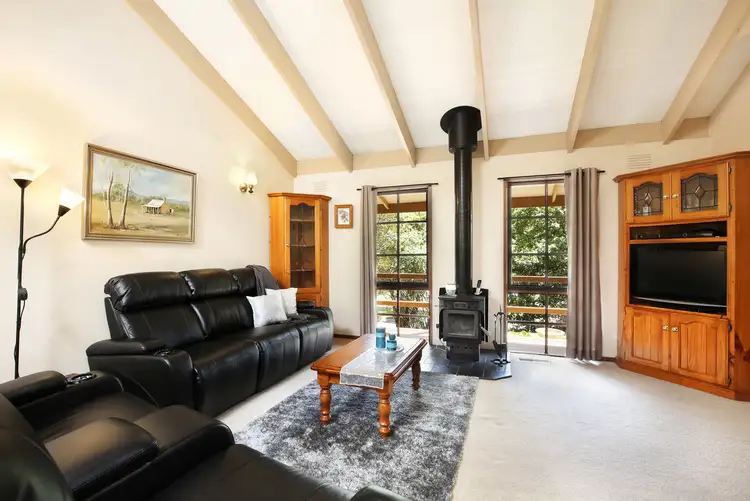 Fourth view of Homely house listing, 2 Mayo Court, Wandin North VIC 3139