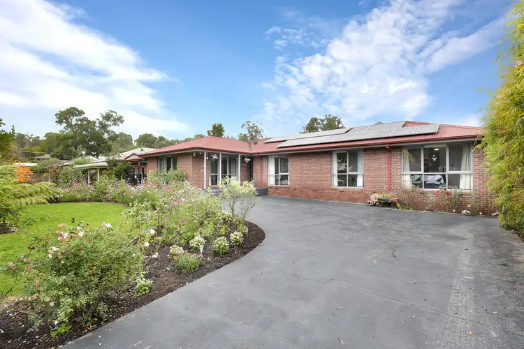 42 Seymour Street, Seville VIC 3139