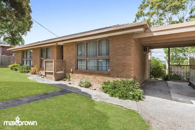 14 Erskine Ridge, Mooroolbark VIC 3138