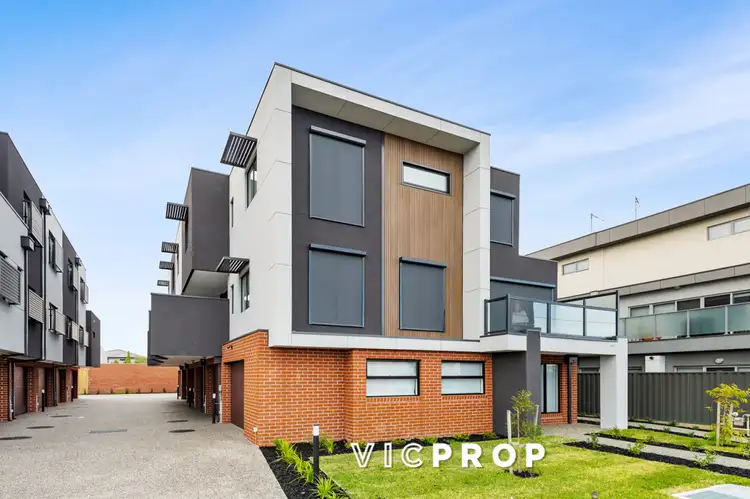 9/988-990A Sydney Road, Coburg North VIC 3058