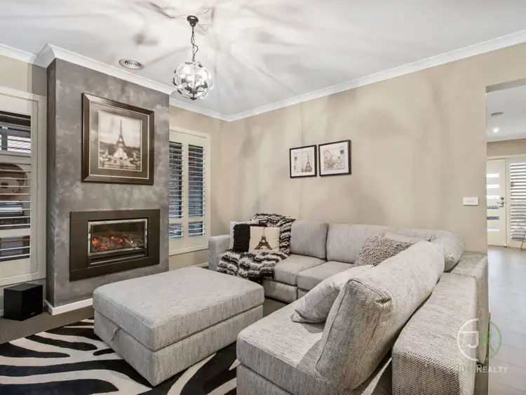 Second view of Homely house listing, 8 Majestic Drive, Officer VIC 3809