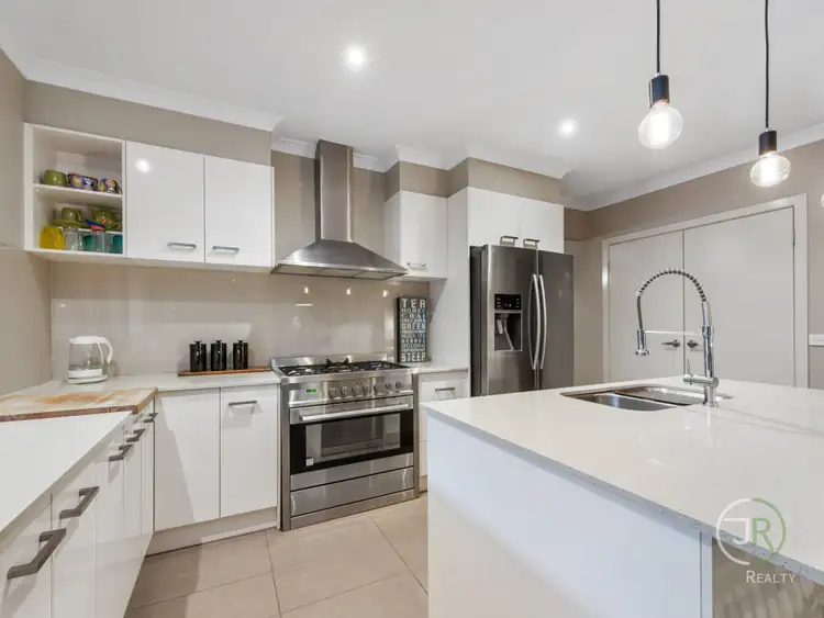 Fifth view of Homely house listing, 8 Majestic Drive, Officer VIC 3809