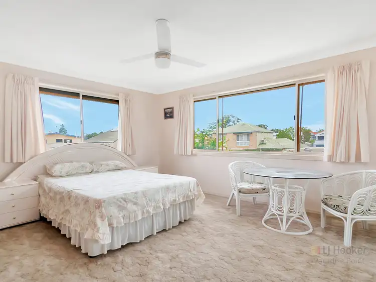 Sixth view of Homely semi-detached listing, 1/4 Nankeen Avenue, Paradise Point QLD 4216