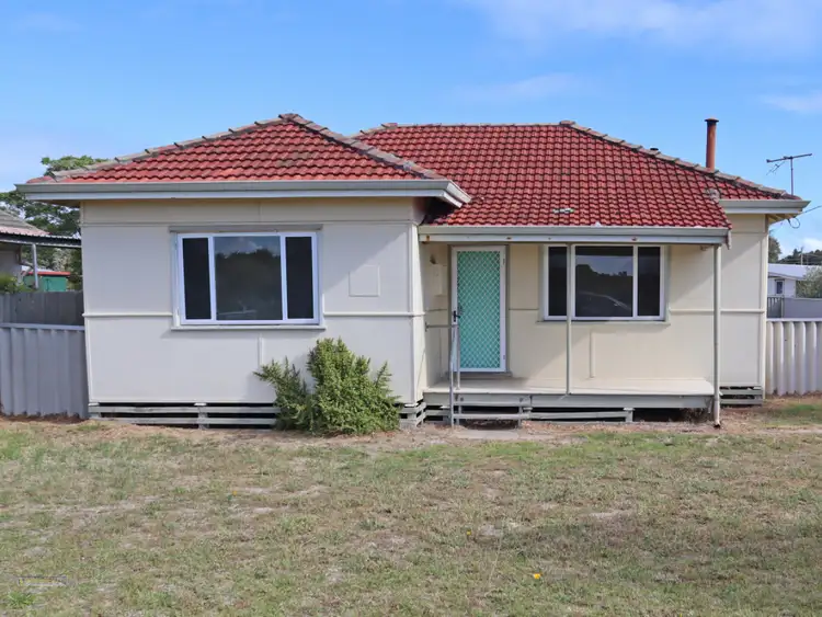 32 Dean Street, Nulsen WA 6450