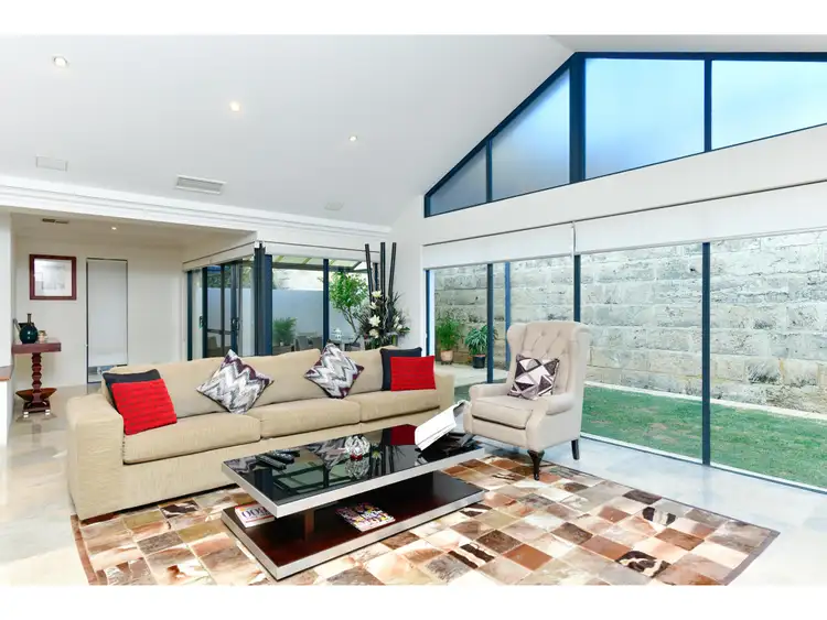 Seventh view of Homely house listing, 7 Stitfold Promenade, Salter Point WA 6152