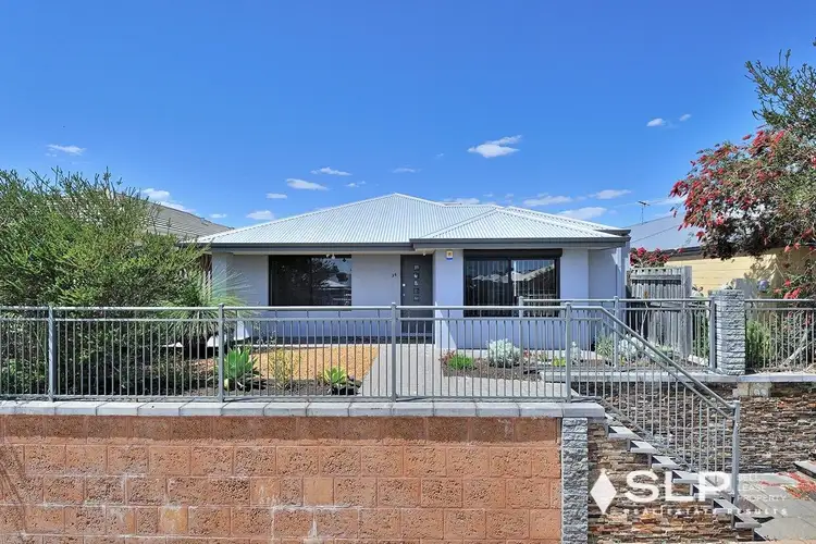 34 Birchmore Gardens, Ellenbrook WA 6069