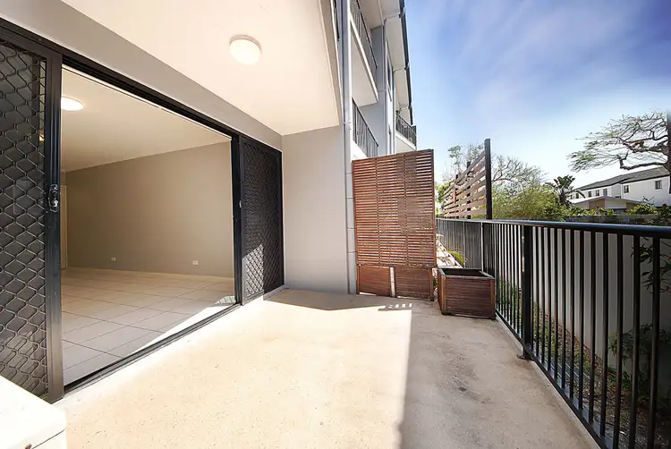 Fifth view of Homely unit listing, 1/2104 Gold Coast Highway, Miami QLD 4220