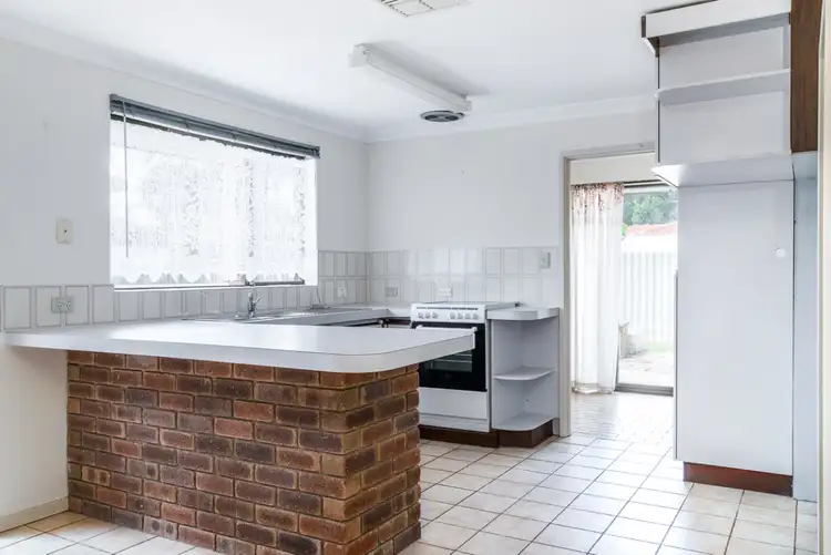 Fifth view of Homely house listing, 16 Hannan Place, Huntingdale WA 6110