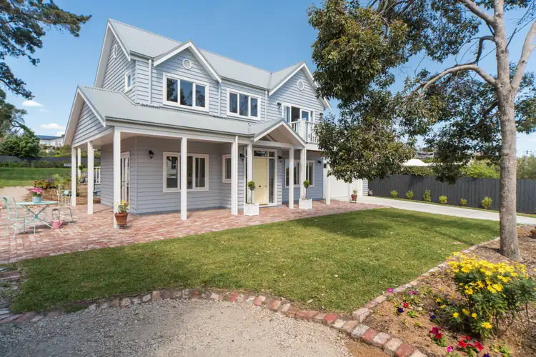 26 Koornalla Crescent, Mount Eliza VIC 3930