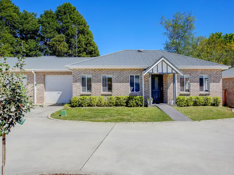 Main view of Homely villa listing, 4/8 Hawkins Street, Moss Vale NSW 2577