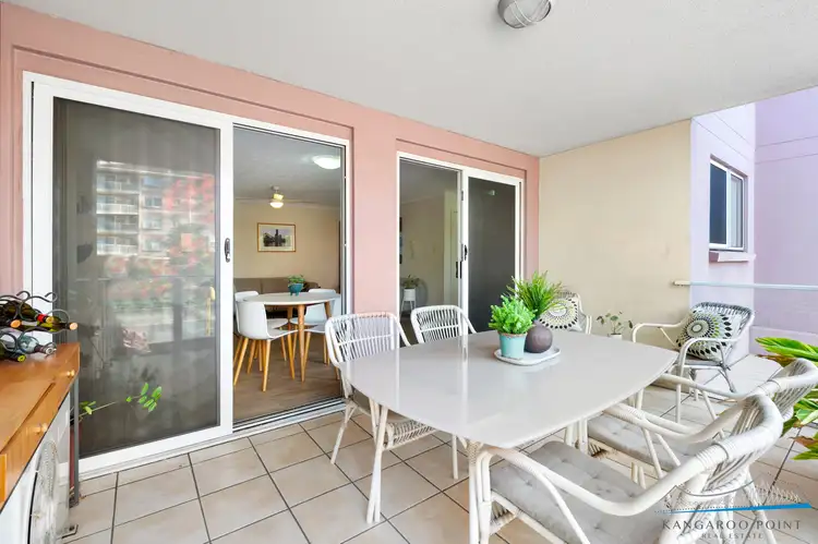 Fifth view of Homely apartment listing, 2/275 Shafston Avenue, Kangaroo Point QLD 4169