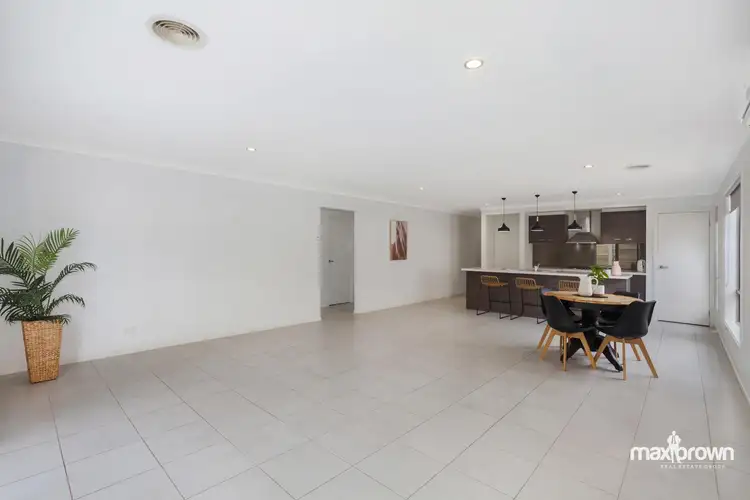 Fifth view of Homely house listing, 2 Glade Drive, Wallan VIC 3756