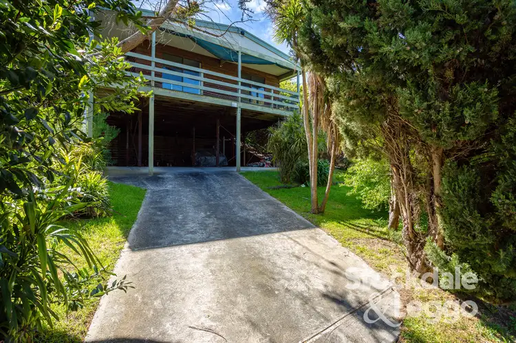 11 Fairhills Drive, Rye VIC 3941