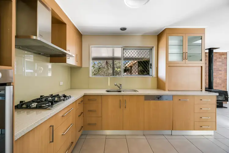 Sixth view of Homely house listing, 8 Spring Street, Middle Ridge QLD 4350