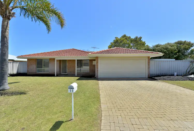 11 Balaka Gardens, Warnbro WA 6169