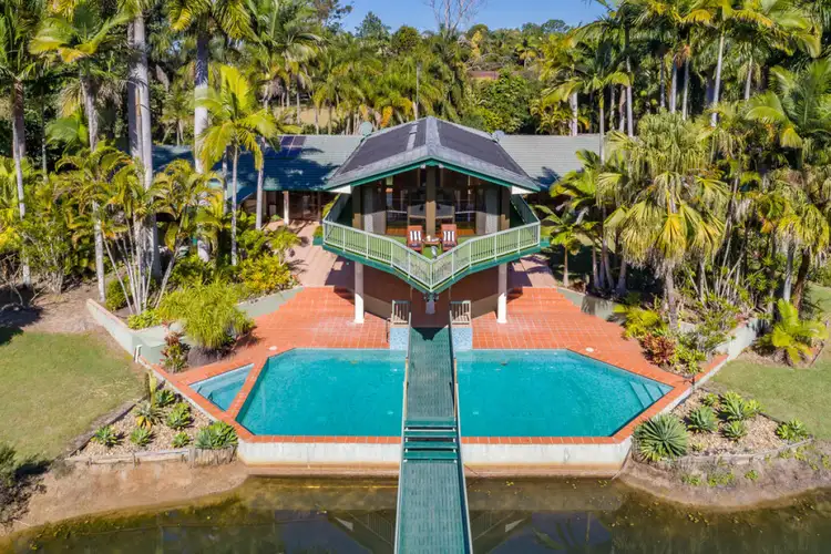 10 Dell Court, Nerang QLD 4211