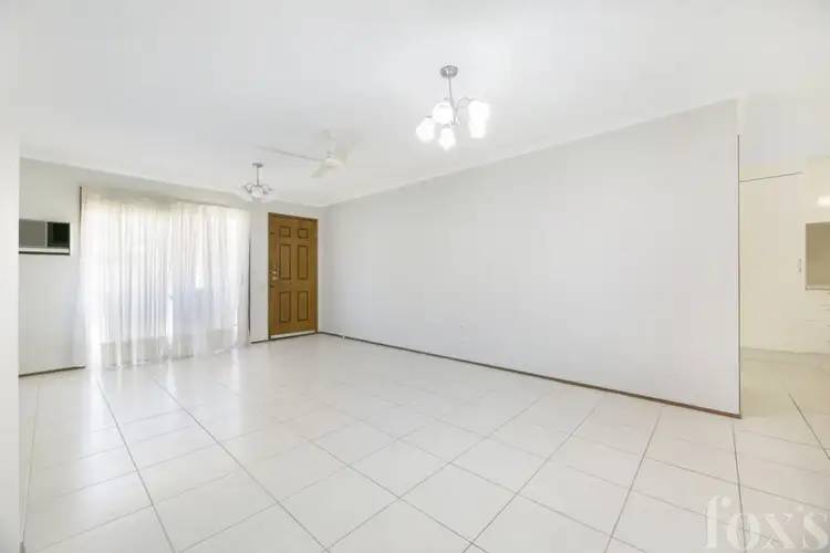 Fifth view of Homely semi-detached listing, 1/37 Galloway Drive, Ashmore QLD 4214