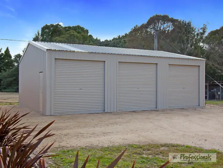 Sixth view of Homely house listing, 6 Arding Road, Armidale NSW 2350