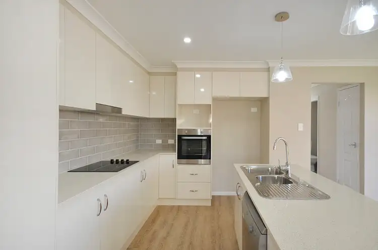 Fourth view of Homely villa listing, 1/6 Bristol Street, Newtown QLD 4350