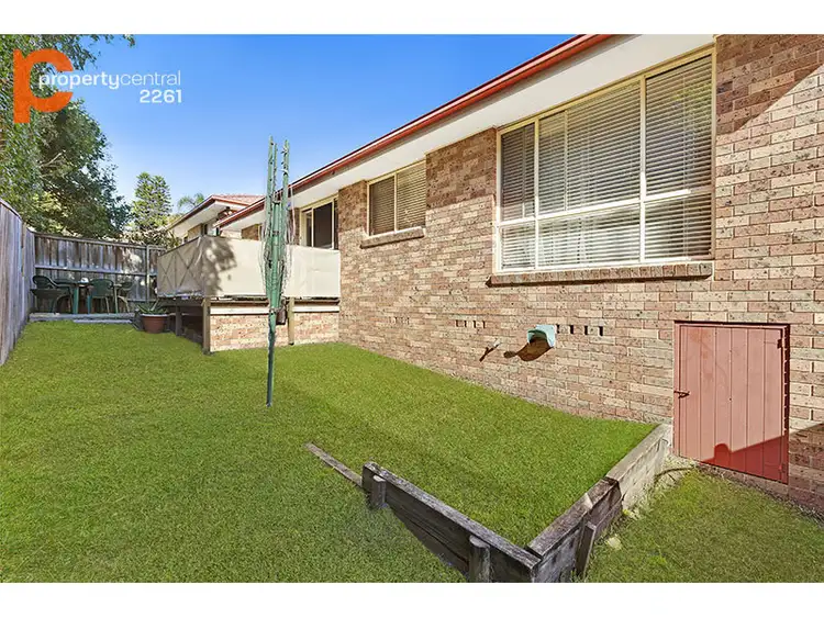 Fourth view of Homely villa listing, 3/28 Anzac Road, Long Jetty NSW 2261