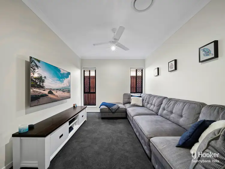Second view of Homely house listing, 5 Pipet Crescent, Pallara QLD 4110